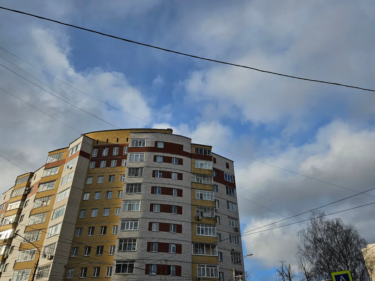 Что делать при появлении в небе беспилотника: подробная инструкция, которая спасет жизнь