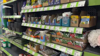 Всем цветоводам, внимание! Рассказываю, какие удобрения я нашла для своих растений в новом завозе "Фикс Прайс"