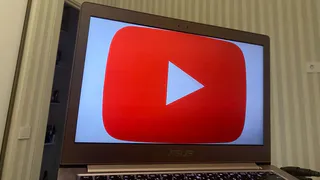 Уже с завтрашнего дня: YouTube порадовал всех россиян приятной новостью