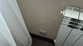 Не хватает розеток, а стены трогать нельзя — рабочие решения, о которых мало кто знает