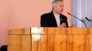 Клинцовский депутат предстанет перед судом за избиение 17-летнего парня