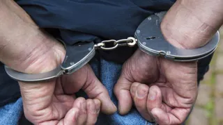 В Брянске задержан рецидивист, подозреваемый в двух кражах и грабеже