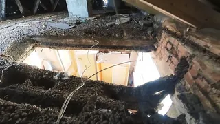 В Коми завели дело из-за халатности ухтинской "управляйки": жители дома в опасности