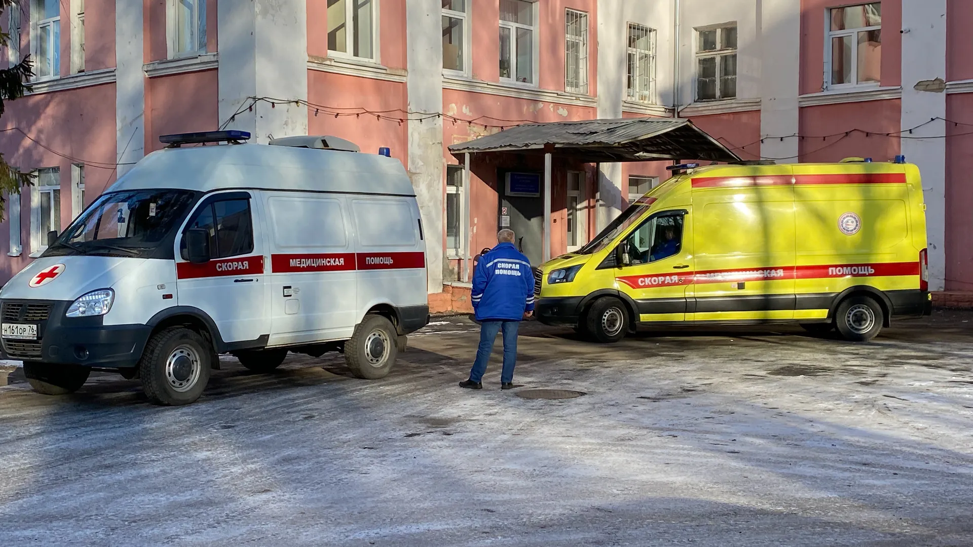 В медучреждения Пензенской области пришли работать 27 «земских» фельдшеров