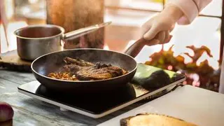 Меню для дачи: мясо на сковороде