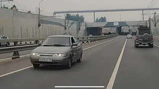 Полиция проверит факт езды легковушки по встречке в Рязани