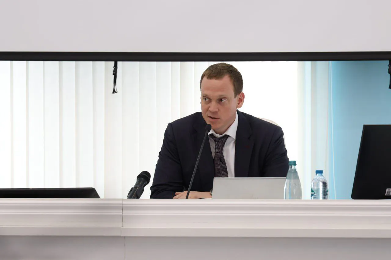 Павел Малков раскритиковал глав районов за неухоженные парки и скверы