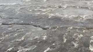 В микрорайоне Оргтруд города Владимира вместо дороги образовался «кривой каток»