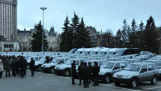 Главы нижнекамских сельских поселений получили автомобили