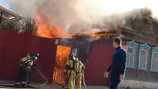 30 сентября в Кузнецке на улице Стекловой вспыхнул деревянный дом