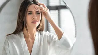 Приметы и запреты на 30 августа: женщинам стоит проходить мимо зеркал