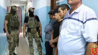 В Петушках полицейские проверили мигрантов