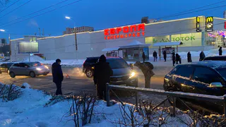 Выстроилась огромная пробка: на Советской армии произошло ДТП