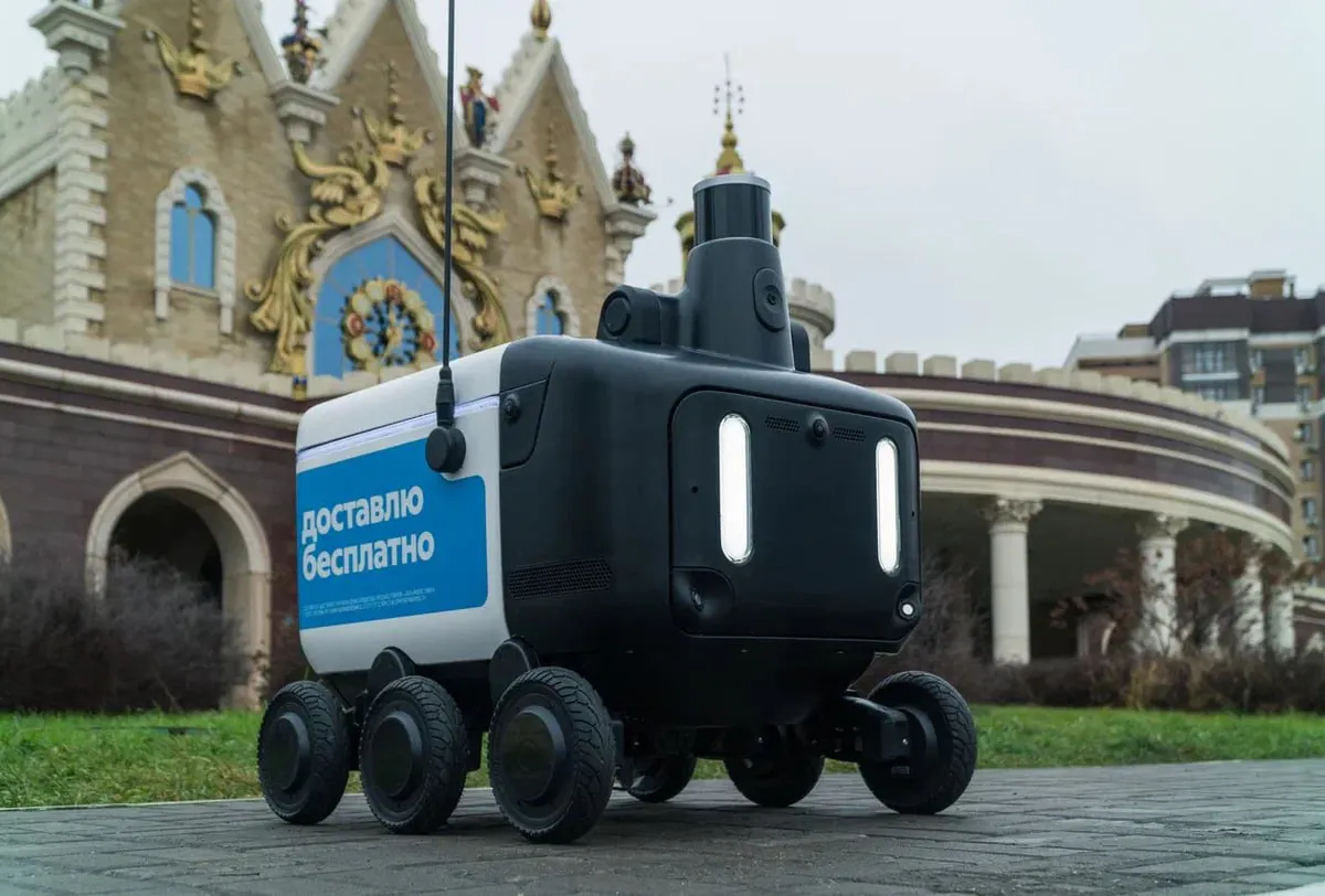 Роботы‑доставщики вышли на улицы Казани: старт пилотного проекта