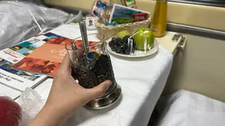 Едете поездом РЖД — запомните эти два нестандартных совета и список бесплатных услуг, которые можно получить у проводника