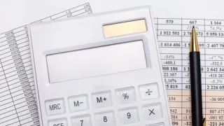 Указ уже подписали: за отопление и воду с 6 ноября пенсионеры больше не платят