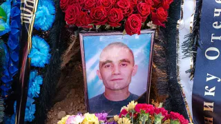 "Был добрым и отзывчивым человеком": в последний путь проводили уроженца Меленковского района, погибшего на СВО