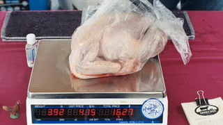 Почему из США в советские магазины везли только "ножки Буша", а остальное - нет: раскрыта тайна куринного мяса