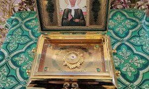 В Пензу доставили мощи блаженной Матроны Московской