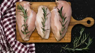 Роспотребнадзор обнаружил патогенные микроорганизмы в мясных продуктах