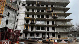 Новую инфекционную больницу в Коми собираются достроить осенью 2025 года