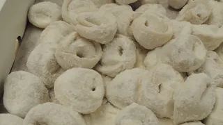 Перемолотые рога и копыта в тесте, мяса нет: Роскачество назвало худшие марки пельменей. Не покупайте даже по акции