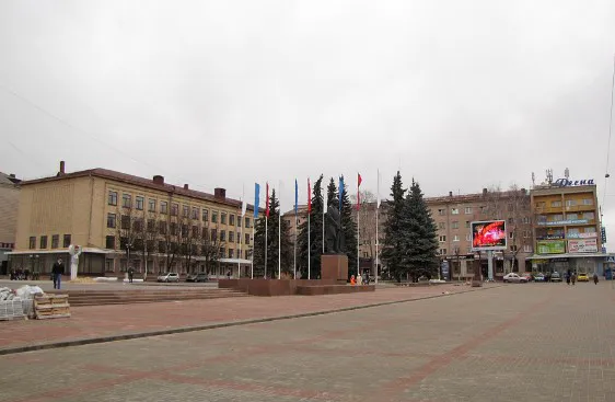 УФАС подозревает подрядчика и чиновников в сговоре при ремонте площади Ленина в Брянске