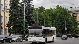 В Брянск на испытания прибыли два новых автобуса МАЗ