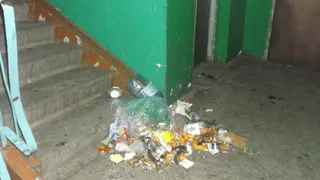 «Нет услуги? Вычеркивайте из квитанций!»: нижнекамцы платят деньги, но жить приходится среди мусора