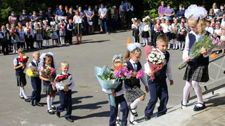 Летние каникулы решили продлить еще на 1 месяц? Минобразования сделало заявление о смещении учебного года