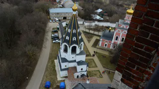 Репортаж с колокольни. На пасху посетители Иоанно-Богословского монастыря могли подняться на звонницу