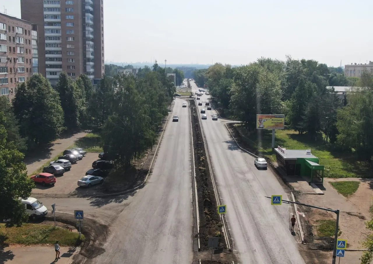 В Нижнекамске на проспекте Строителей водителям запретили ездить ночью