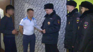 Брянские полицейские искали нелегалов на рынках и стройках