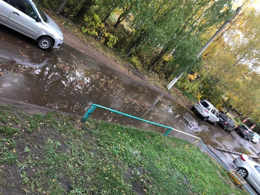 «В течение двух недель течёт вода из колодца»