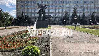 Денис Соболев поздравил пензенцев с Днем строителя