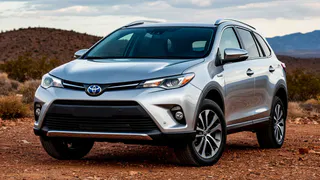 Выбросили на рынок козырь»: в РФ наконец-то пришел дешевый кроссовер с двигателем от Toyota