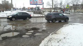 На улице Высоковольтной открыт люк