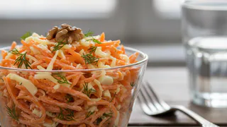Салат "Морковка" притянет счастье и удачу: точно буду готовить на этот Новый год - Огненная Лошадь оценит