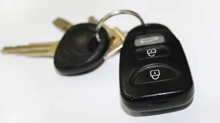 Скрытая функция штатного ключа зажигания, которая не упоминается в руководстве пользователя, но знать о ней нужно обязательно