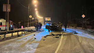 ДТП в Михайловском районе: водитель кроссовера въехал в грузовик с цистерной