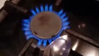 "Все в порядке"  - мэрия прокомментировала инцидент с "горящей" водой из под крана