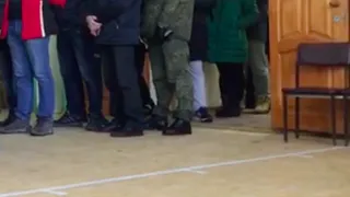 Суровые выборы военных: - Ты отметился? Нет? Ты что дебил?