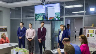 Студенты Политеха защитили дипломные работы в офисе ГК «Зеленый сад» 