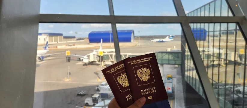 Загранник можно смело выбросить: россиянам закрыли перелёт в Турцию - ограничения действуют уже с августа