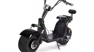 Без шума, без бензина: электрические скутеры в Рязани