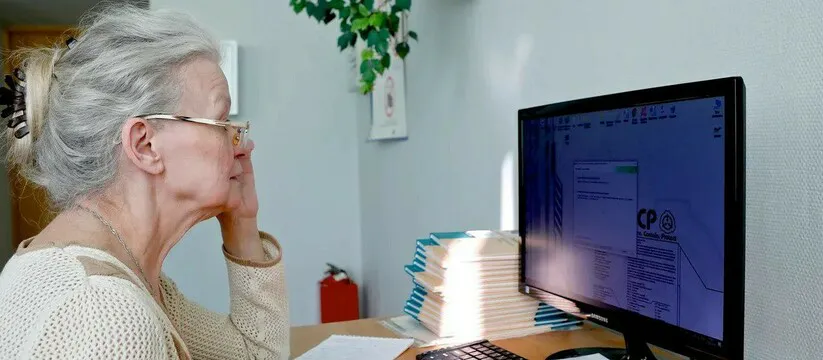 В 2024 году Ветеранам труда положена единовременная денежная помощь. Как ее можно получить?