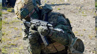 За долг — служба на СВО: приставы начали отправлять должников в военкомат