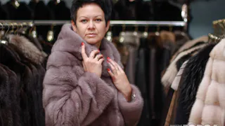 Почему рязанки "влезают" в кредит, чтобы купить модную шубу?