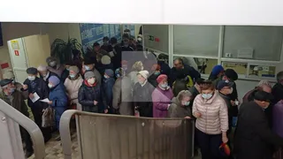 Вечная проблема: рязанцы пожаловались на очередь в 10 поликлинике