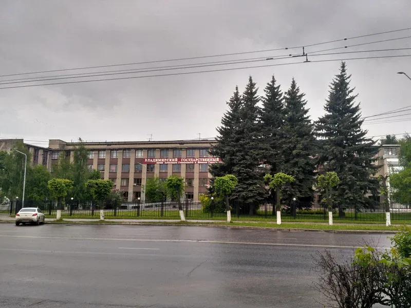 Поступление в вузы в 2025 году: важная информация для выпускников